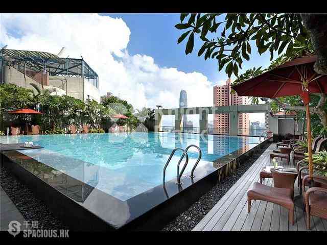 Mid Levels Central - Queen's Garden 02