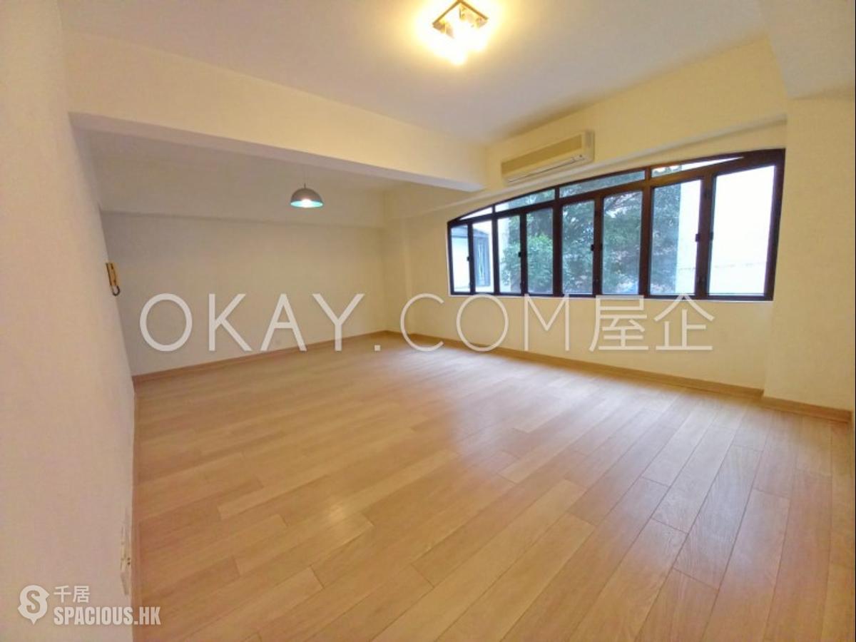 Wan Chai - Fortune Court 01