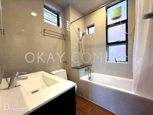 Clear Water Bay - Kambridge Garden Block 12 07