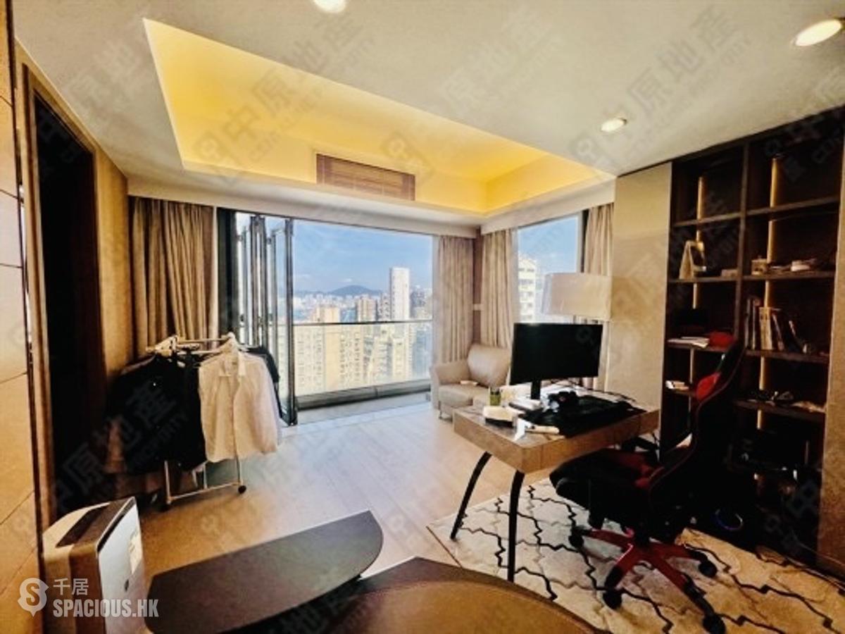 Sai Ying Pun - The Summa 01