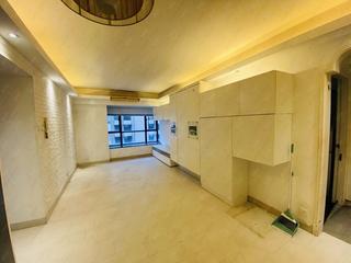 Mid Levels Central - The Grand Panorama 02