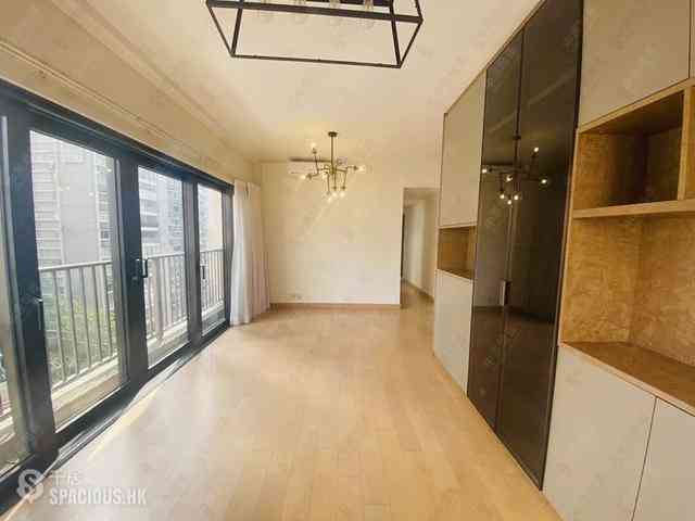 Sai Ying Pun - The Babington 01