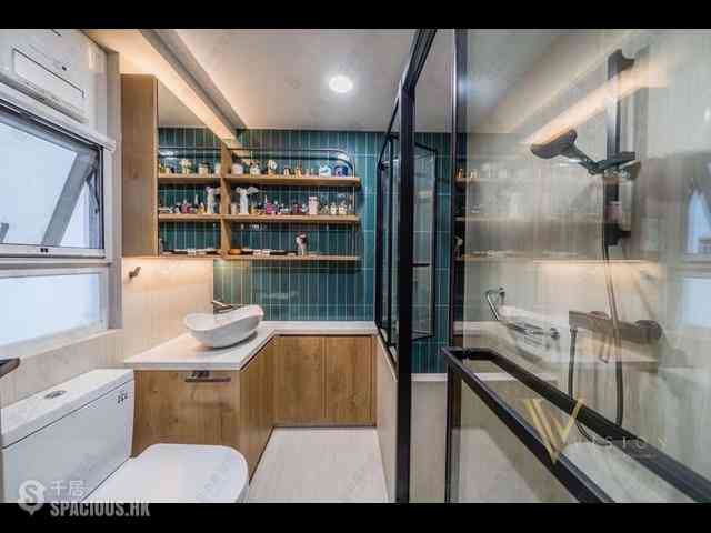 Mid Levels West - Realty Gardens 03