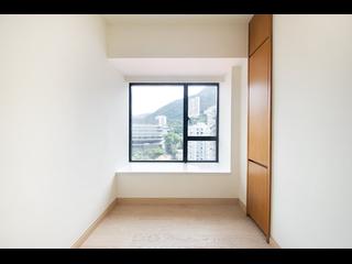 Happy Valley - The Aster (Resiglow) 05