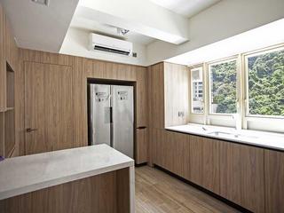 Mid Levels Central - St. Joan Court 03
