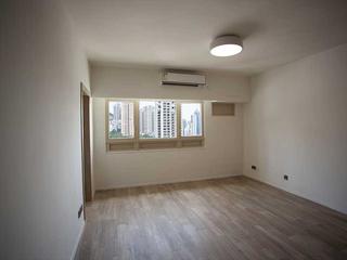 Mid Levels Central - St. Joan Court 04