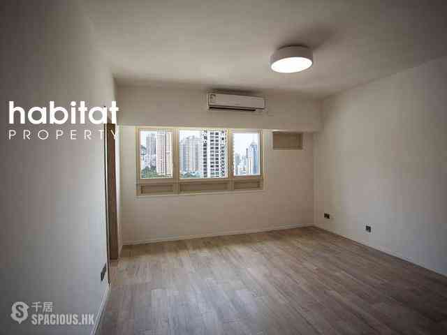 Mid Levels Central - St. Joan Court 04