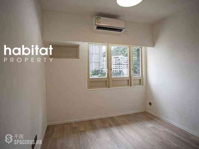 Mid Levels Central - St. Joan Court 07