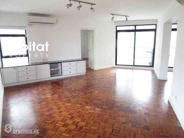 Soho - Albron Court 02