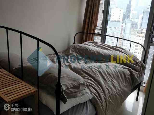 Central - Hollywood Terrace 14