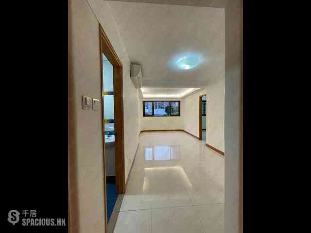 Sai Ying Pun - Hing Wah House 07