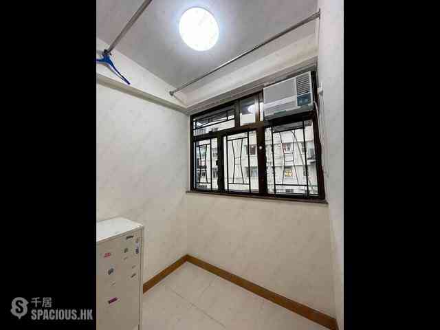 Sai Ying Pun - Hing Wah House 10