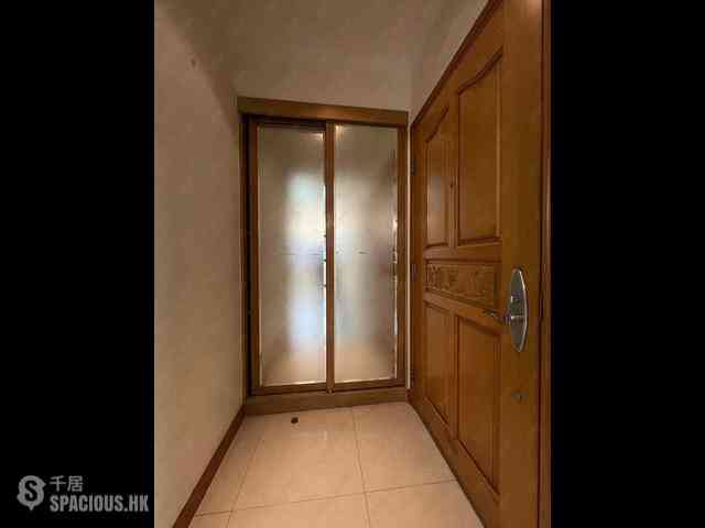 Sai Ying Pun - Hing Wah House 15