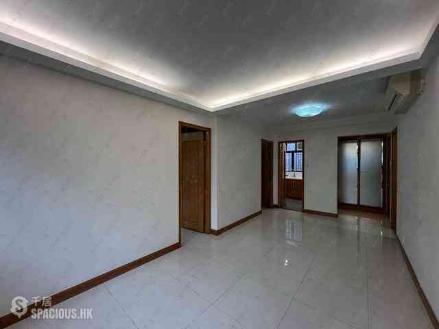Sai Ying Pun - Hing Wah House 22
