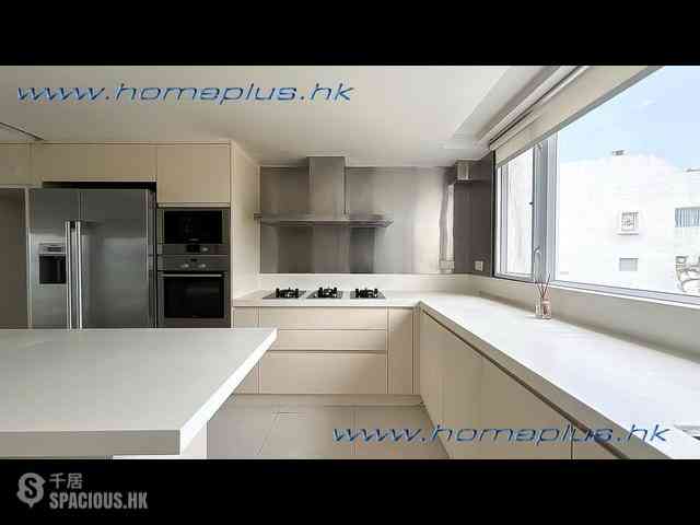 Clear Water Bay - The Riviera 06