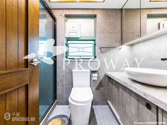 Mid Levels Central - Goldwin Heights 08
