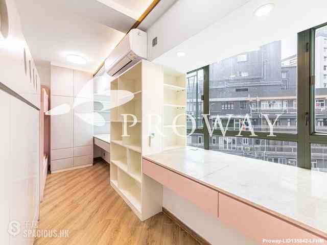 Mid Levels Central - Goldwin Heights 09