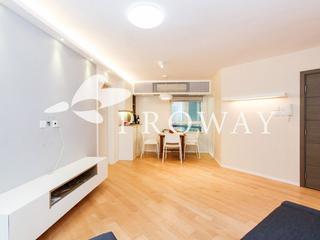 Mid Levels Central - Goldwin Heights 03