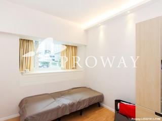 Mid Levels Central - Goldwin Heights 07