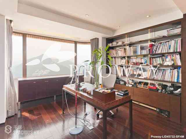 Tai Tam - Hong Kong Parkview 11