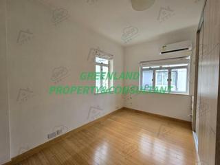 Mid Levels Central - 6B-6E, Bowen Road 05