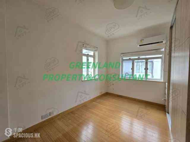Mid Levels Central - 6B-6E, Bowen Road 05