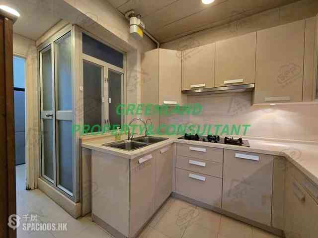 Mid Levels Central - 6B-6E, Bowen Road 07
