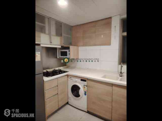 Wan Chai - The Zenith 03