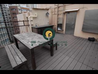 Mid Levels Central - Good View Court 03