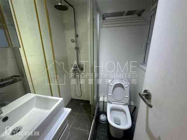 Sheung Wan - 109-111, Wing Lok Street 12