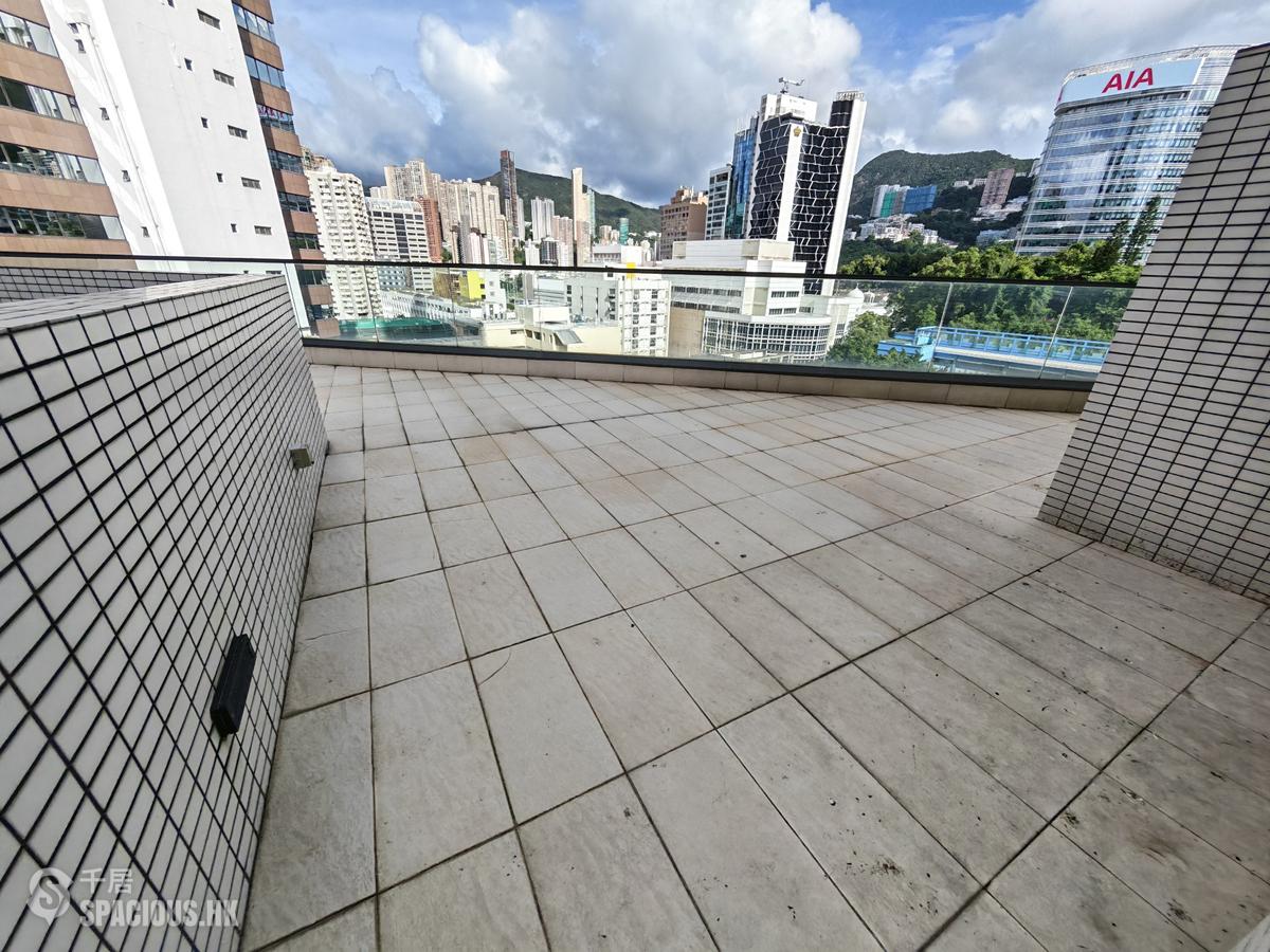 Wan Chai - The Oakhill 01