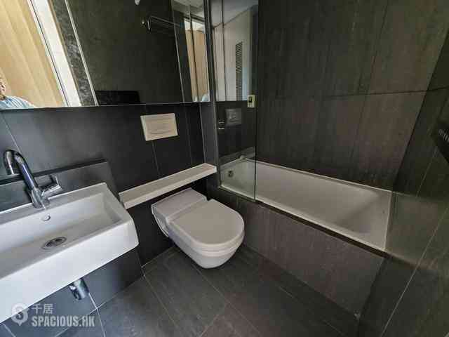 Wan Chai - The Oakhill 09
