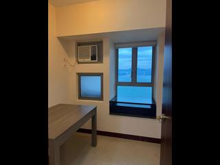 Kennedy Town - The Merton 07