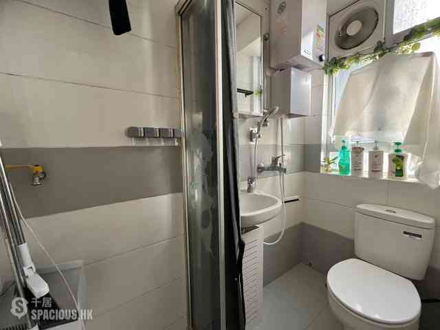Central - 77-81, Hollywood Road 02