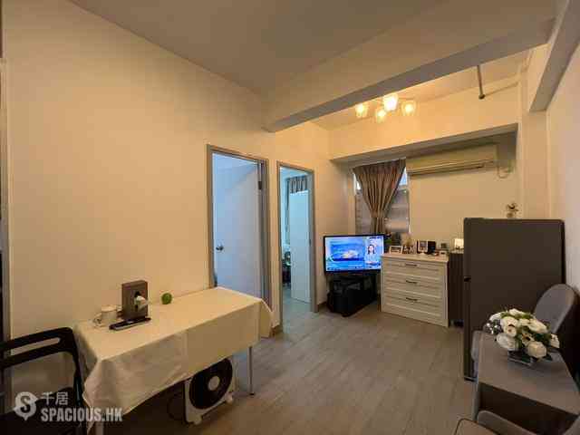 Central - 77-81, Hollywood Road 08