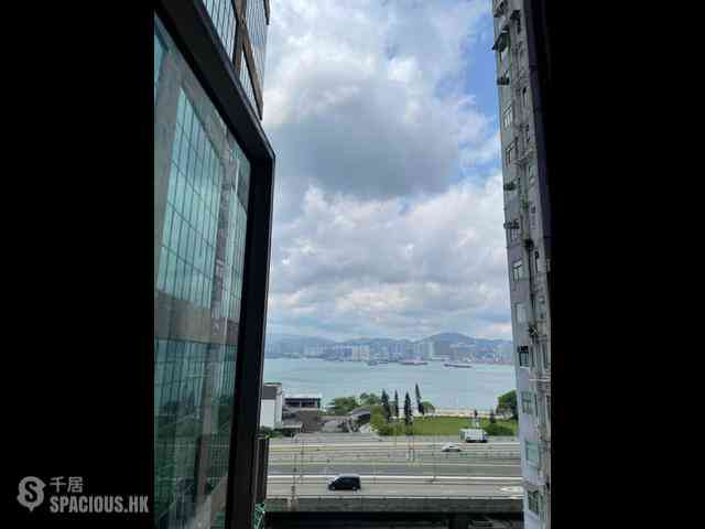 Sai Ying Pun - Lee Wah Mansion 03