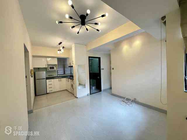 Happy Valley - Panny Court 01