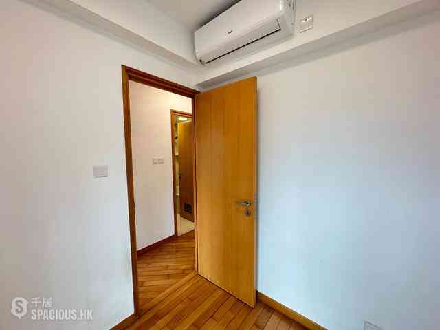 Wan Chai - The Zenith 13