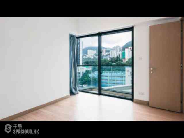 Wan Chai - The Oakhill 03