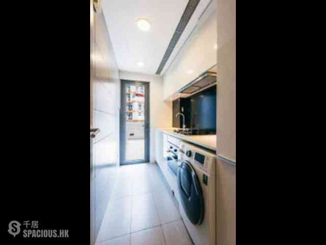 Wan Chai - The Oakhill 06
