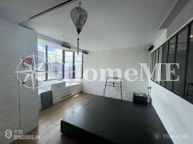 Sai Ying Pun - Wing Cheung Court 02