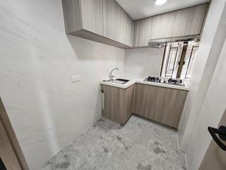 Kennedy Town - Centenary Mansion Block 1 08