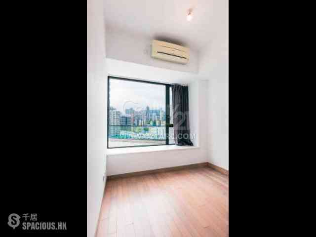 Wan Chai - The Oakhill 06