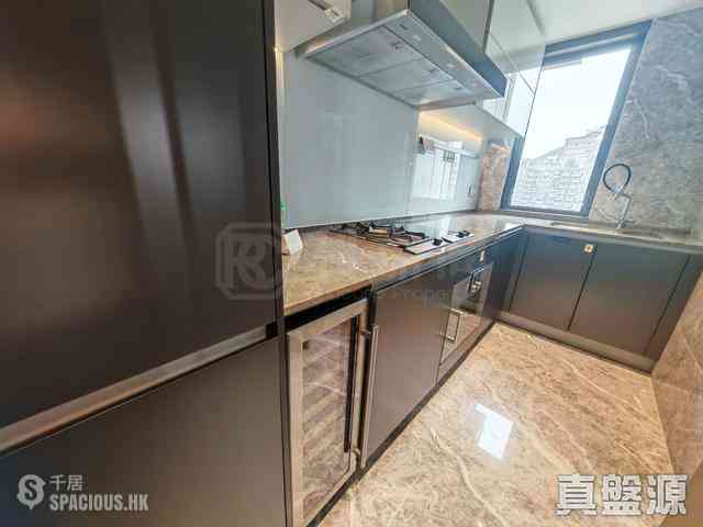 Wong Chuk Hang - The Southside Phase 3B Blue Coast Tower 2A 04