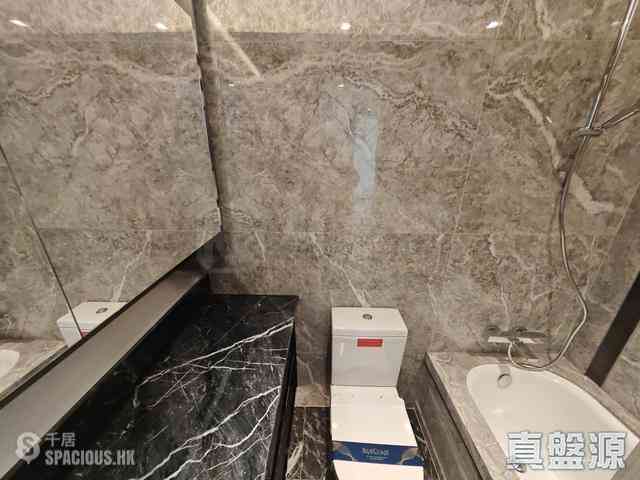 Wong Chuk Hang - The Southside Phase 3B Blue Coast Tower 2A 09