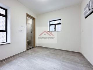 Soho - Yuppie Tel 03