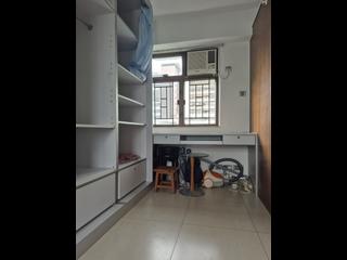 Lai Chi Kok - Ching Lai Court Lai Kin House (Block C) 03