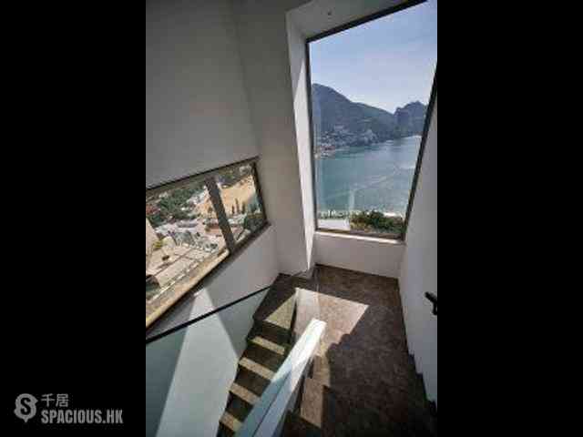 Repulse Bay - The Beachfront 07