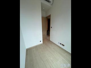 Sai Ying Pun - Upper Manor 05