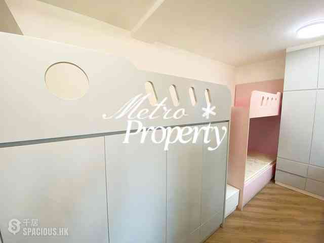 Mid Levels Central - Goldwin Heights 09